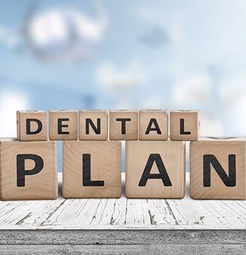 Dental Plan written with wooden blocks